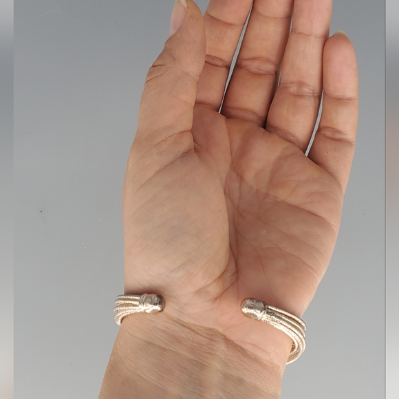 Rose Gold-tone Circle Dangle Drop Earrings + Bracelet Set - Picture 7 of 8